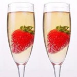 Tortino di fragole con salsa al Moscato Tortino di fragole con salsa al Moscato